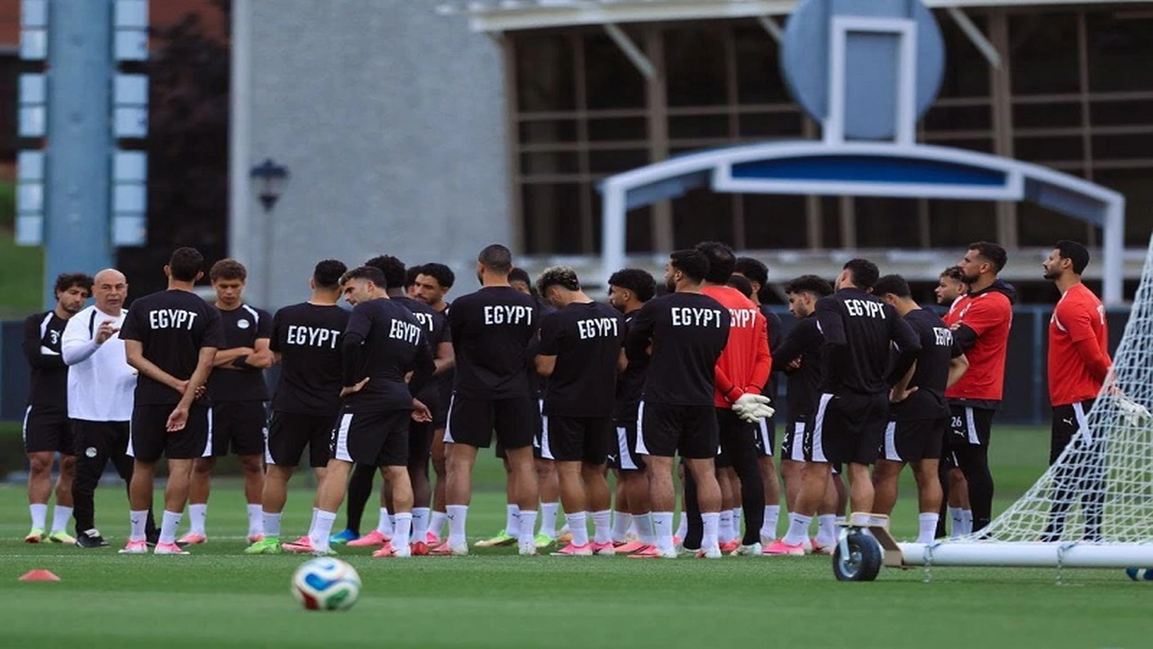 منتخب مصر يتحدى إيران لتحديد المتصدر في المجموعة السابعة بكأس العالم